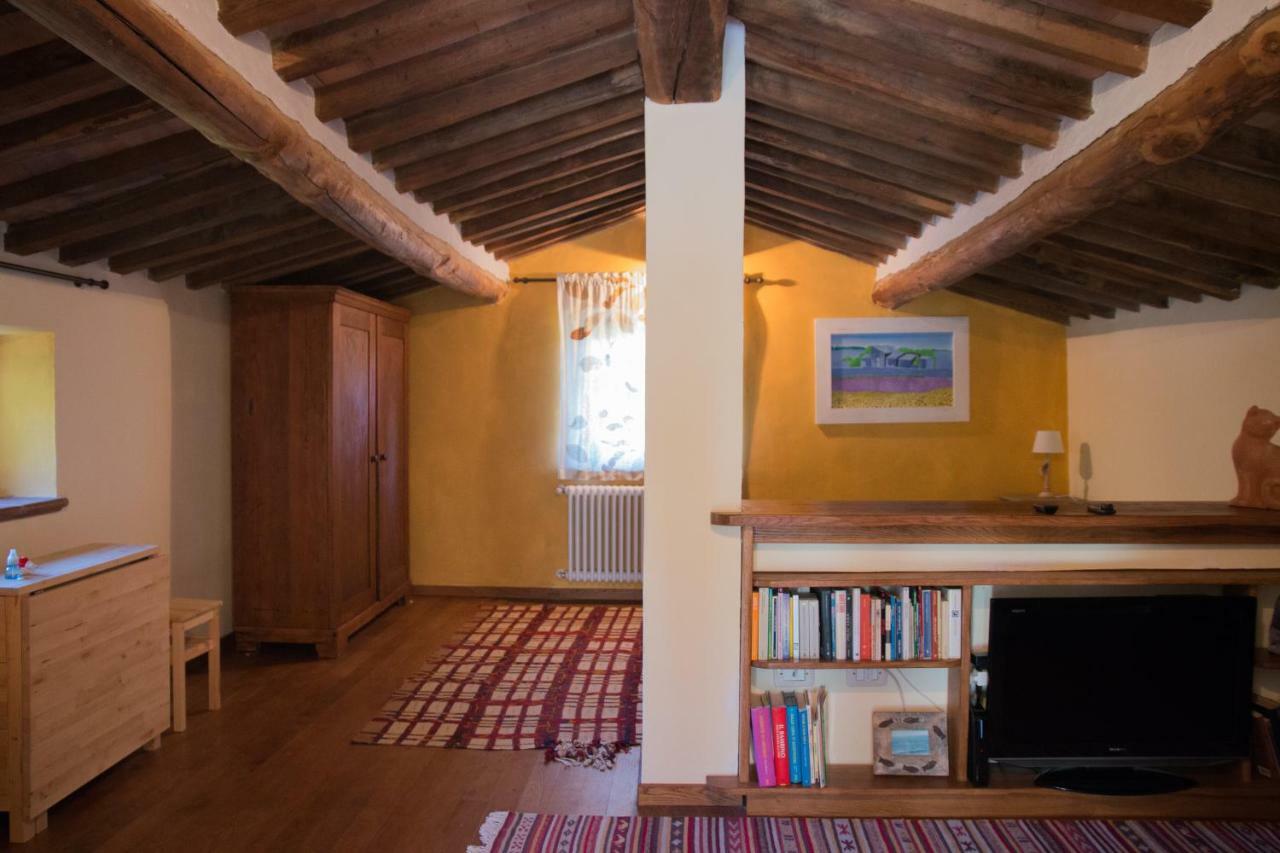 Podere Piandicava Castelnuovo di Val di Cecina Esterno foto