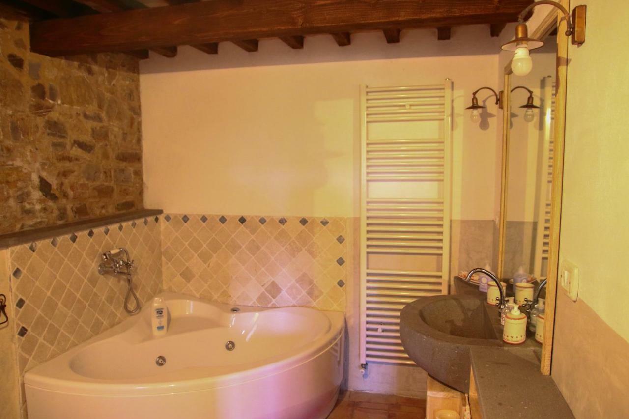 Podere Piandicava Castelnuovo di Val di Cecina Esterno foto