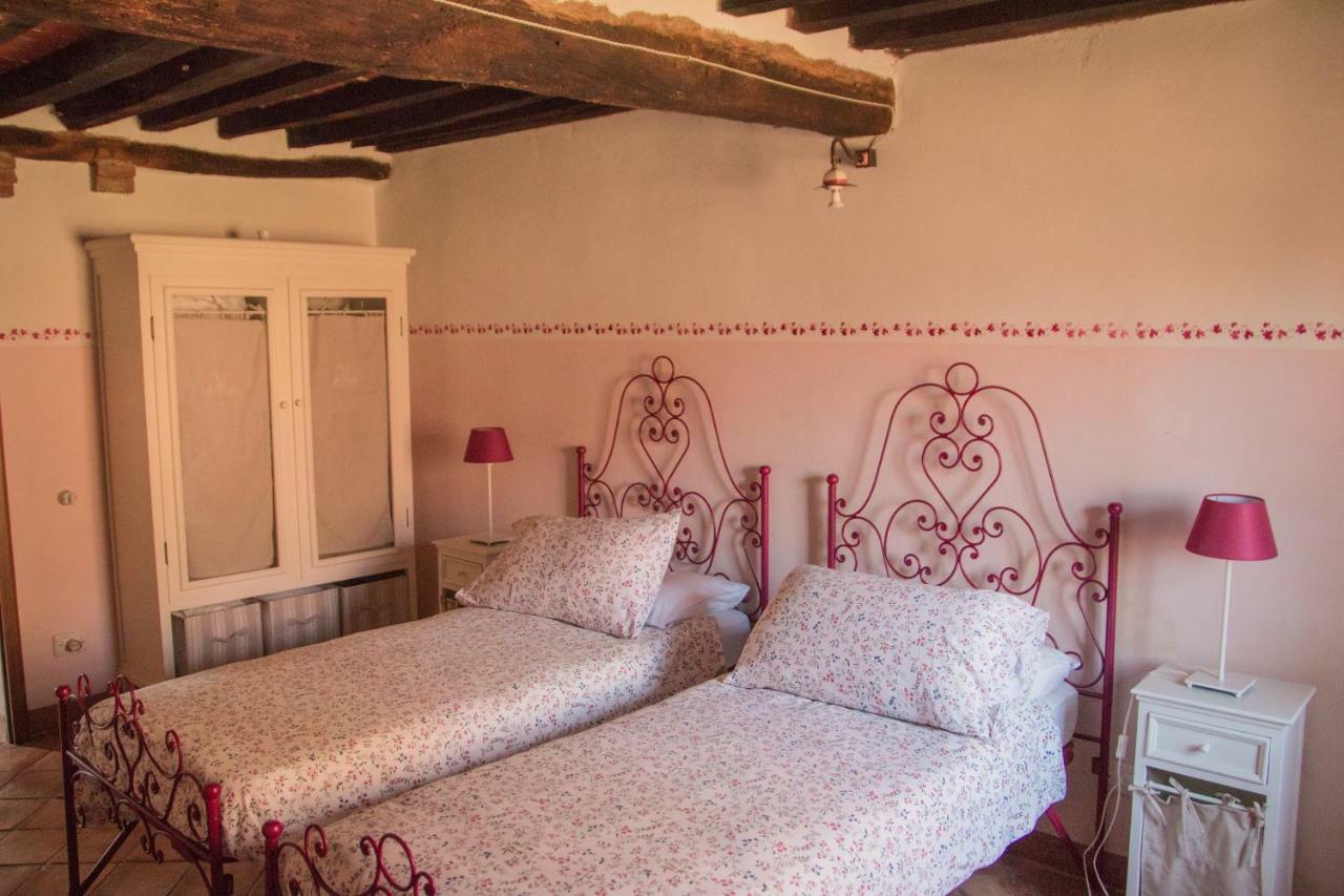 Podere Piandicava Castelnuovo di Val di Cecina Esterno foto